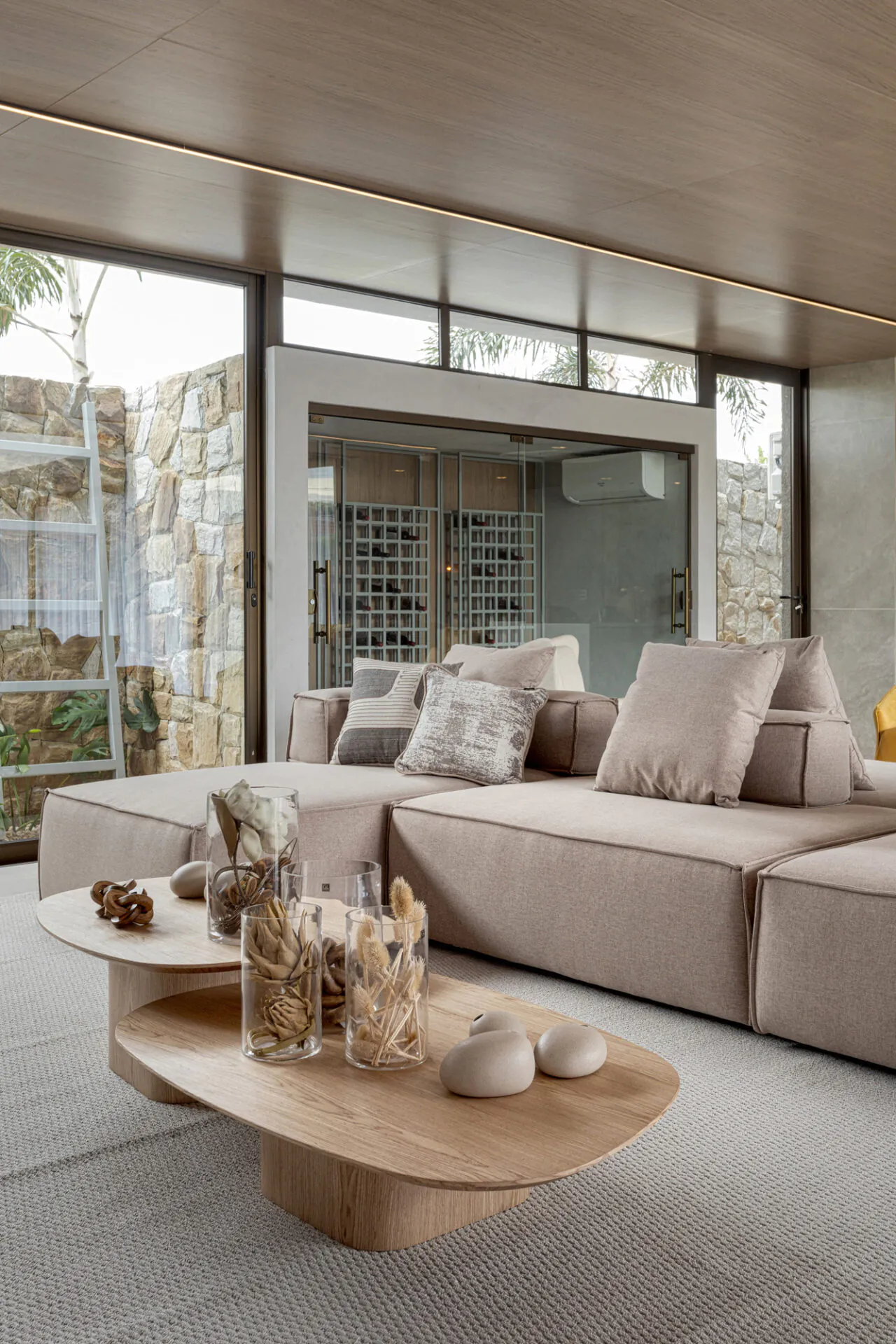 croma_240208-9852